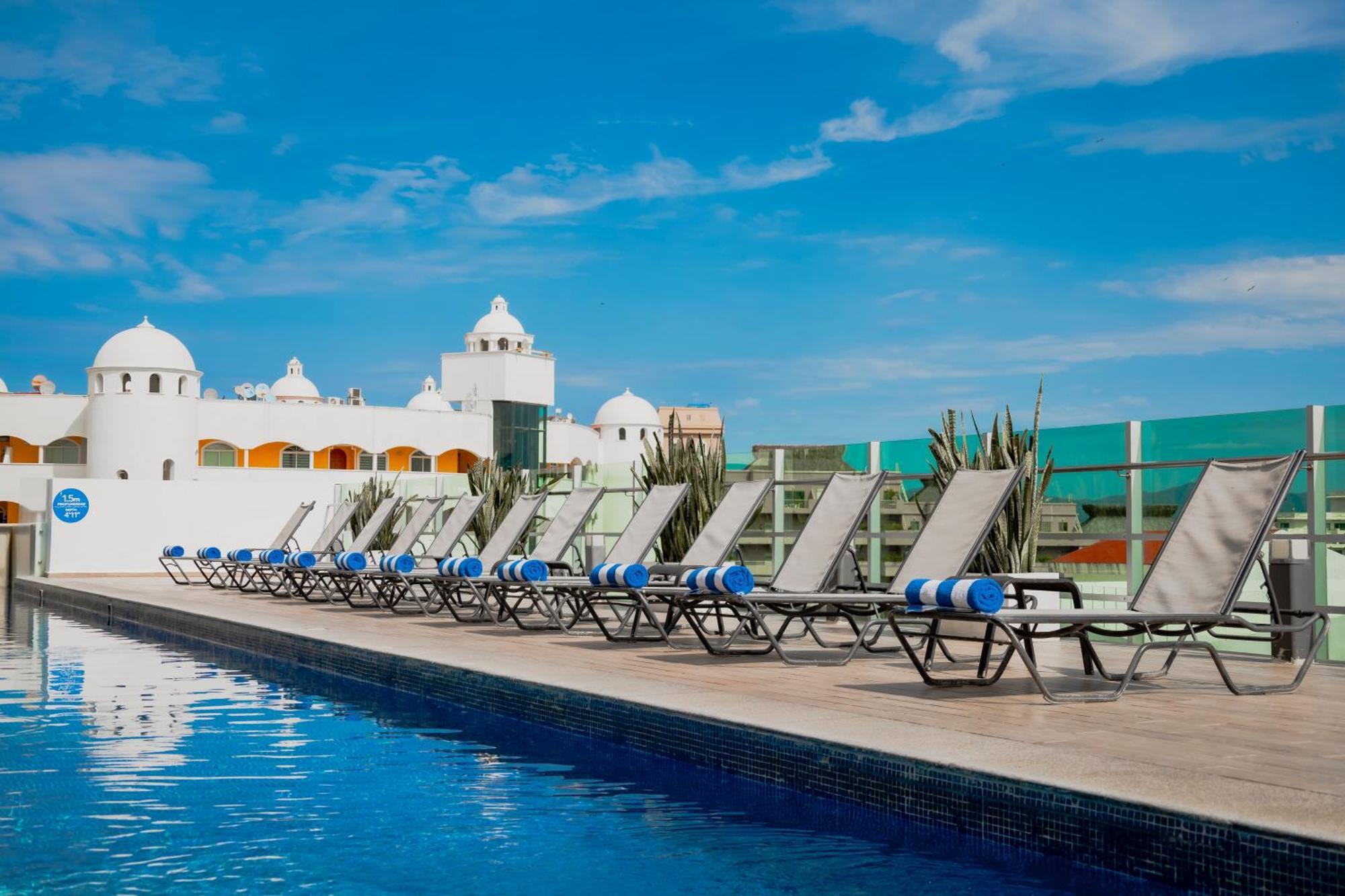 Hotel Villa Varadero 누에보 바야르타 외부 사진